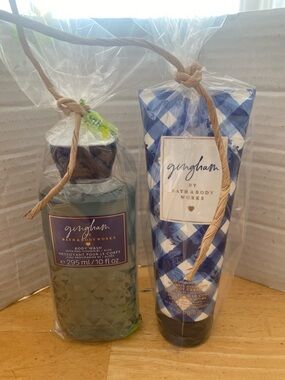 Bath & Body Works Gingham Body Wash (10 oz) & Body Cream (8 oz) Full size NWT